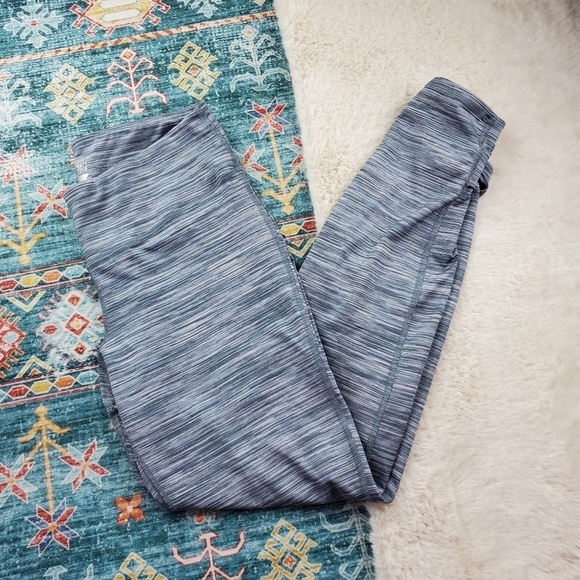 Old Navy Active Gray Marled Stripe Legging Medium - Picture 1 of 6